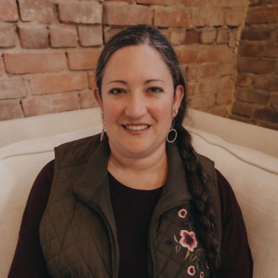 Dr. Amy Howland